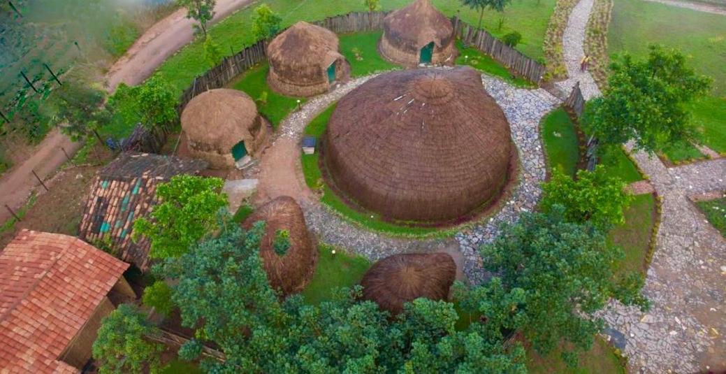 Kitabi Ecocenter Hotel Gabegi Eksteriør billede